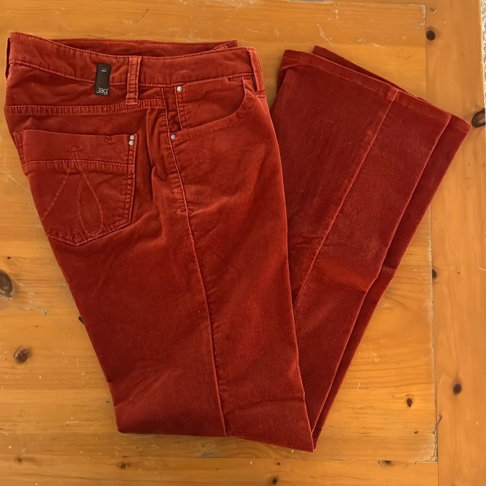 Women’s Size 6 Jag Corduroy Rust In Color. - image 1